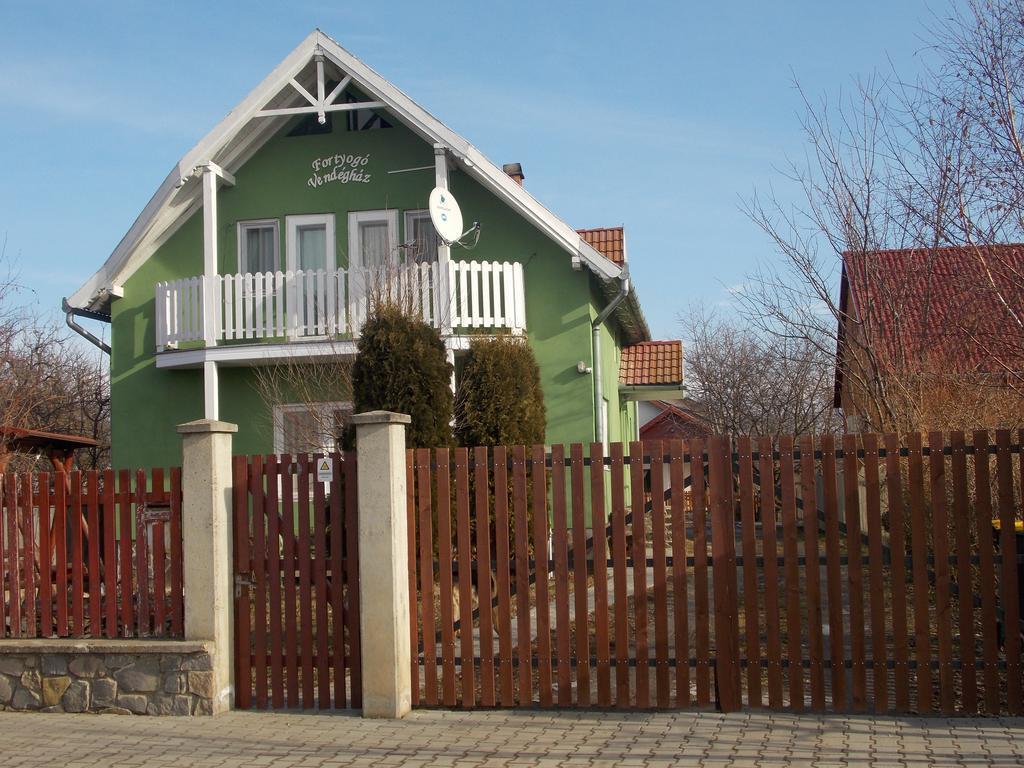 Casa Fortyogo Tîrgu Secuiesc Dış mekan fotoğraf