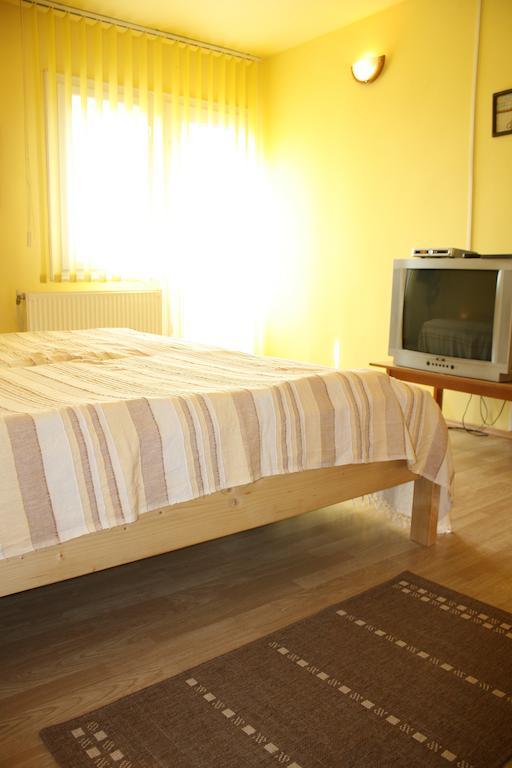 Casa Fortyogo Tîrgu Secuiesc Oda fotoğraf